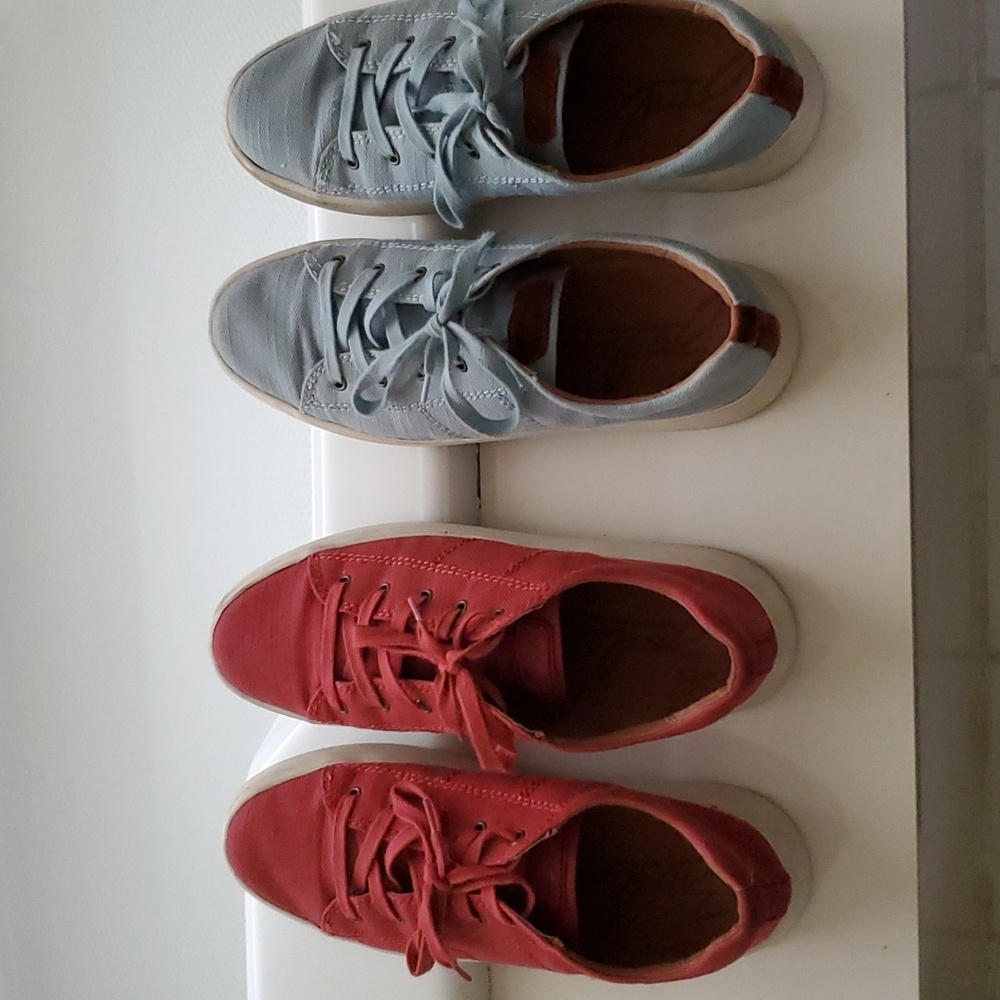 Platform Sneaker - Picture 3 of 3